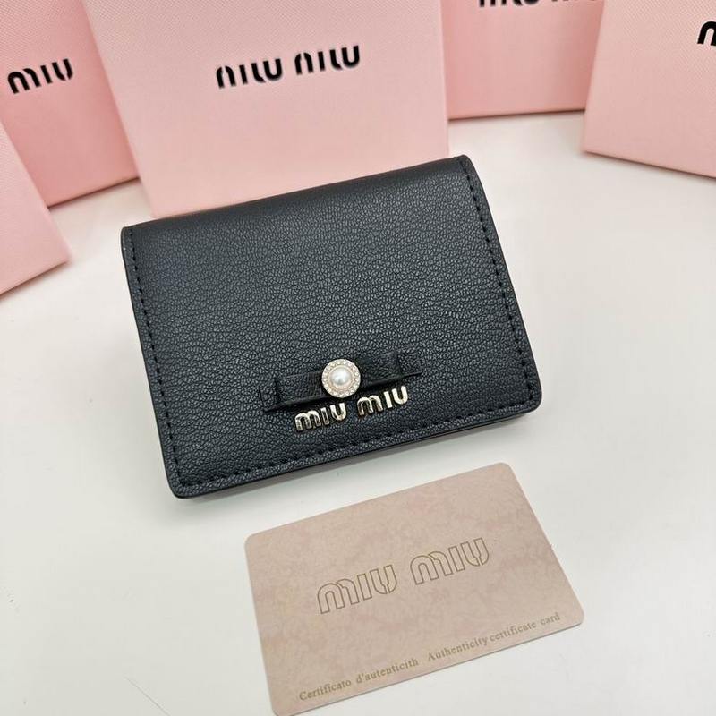 MiuMiu Wallets 6